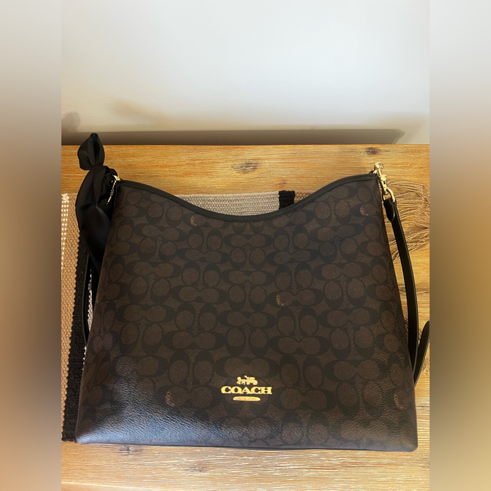 Coach large Laurel Signature Shoulder Bag